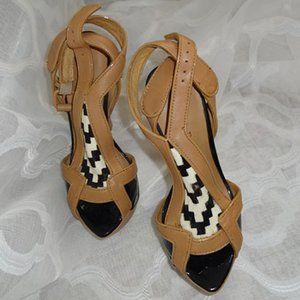 L.A.M.B Gwen Stefani Cow Hair Leather Platform Black White Nude Chevron  6.5